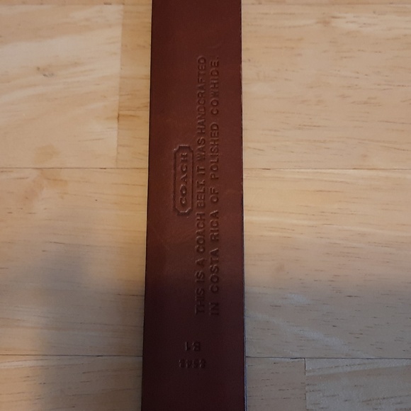 COACH black patent leather belt - Picture 3 of 12